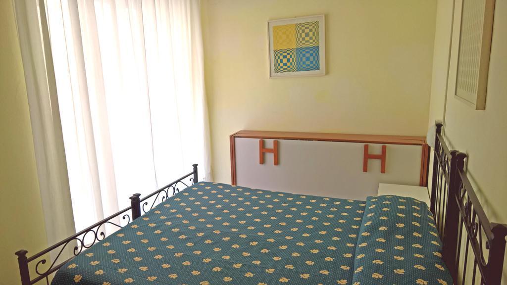 Albergo Golfo Фоллоника Экстерьер фото